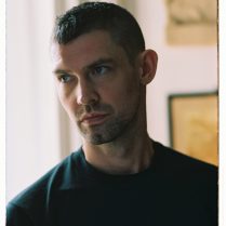 18_PS_AIRBNB_MICHAELBARGO_PORTRAIT 18_PS_AIRBNB_MICHAELBARGO_PORTRAIT