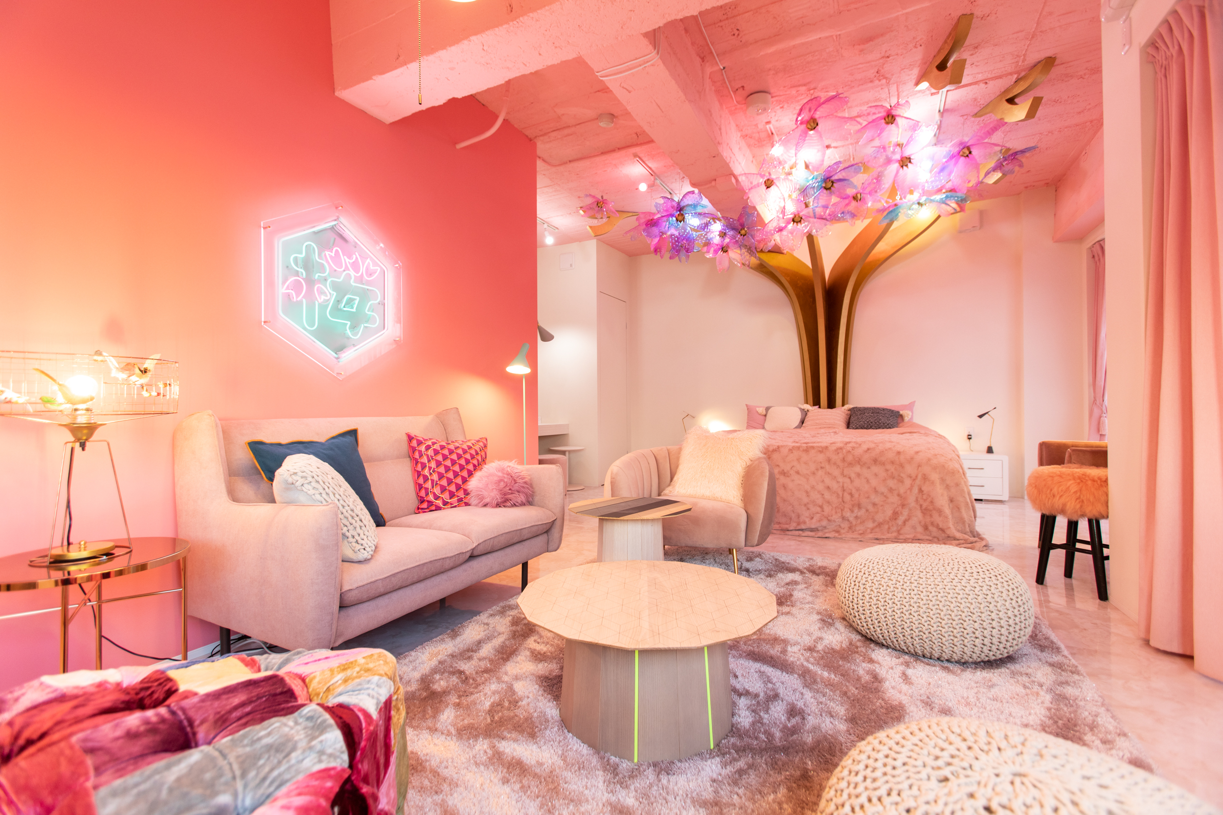 原宿の街に泊まれるmoshi Moshi Rooms 第1弾 Sakura が Airbnbで予約が可能に 原宿の街に泊まれるmoshi Moshi Rooms 第1弾 Sakura が Airbnbで予約が可能に