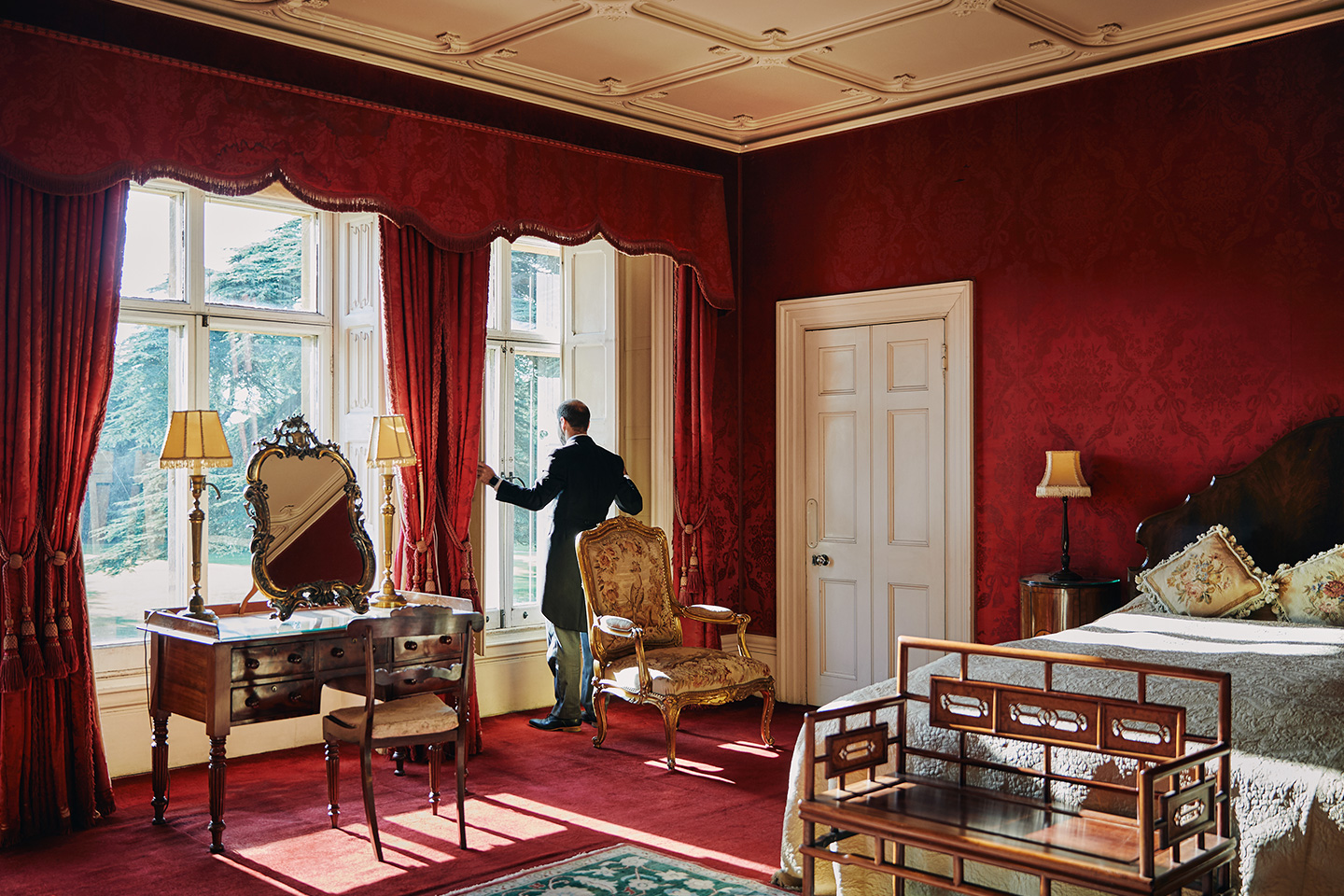 Downton Abbey: A royal visit calls for a mini makeover - Film and Furniture
