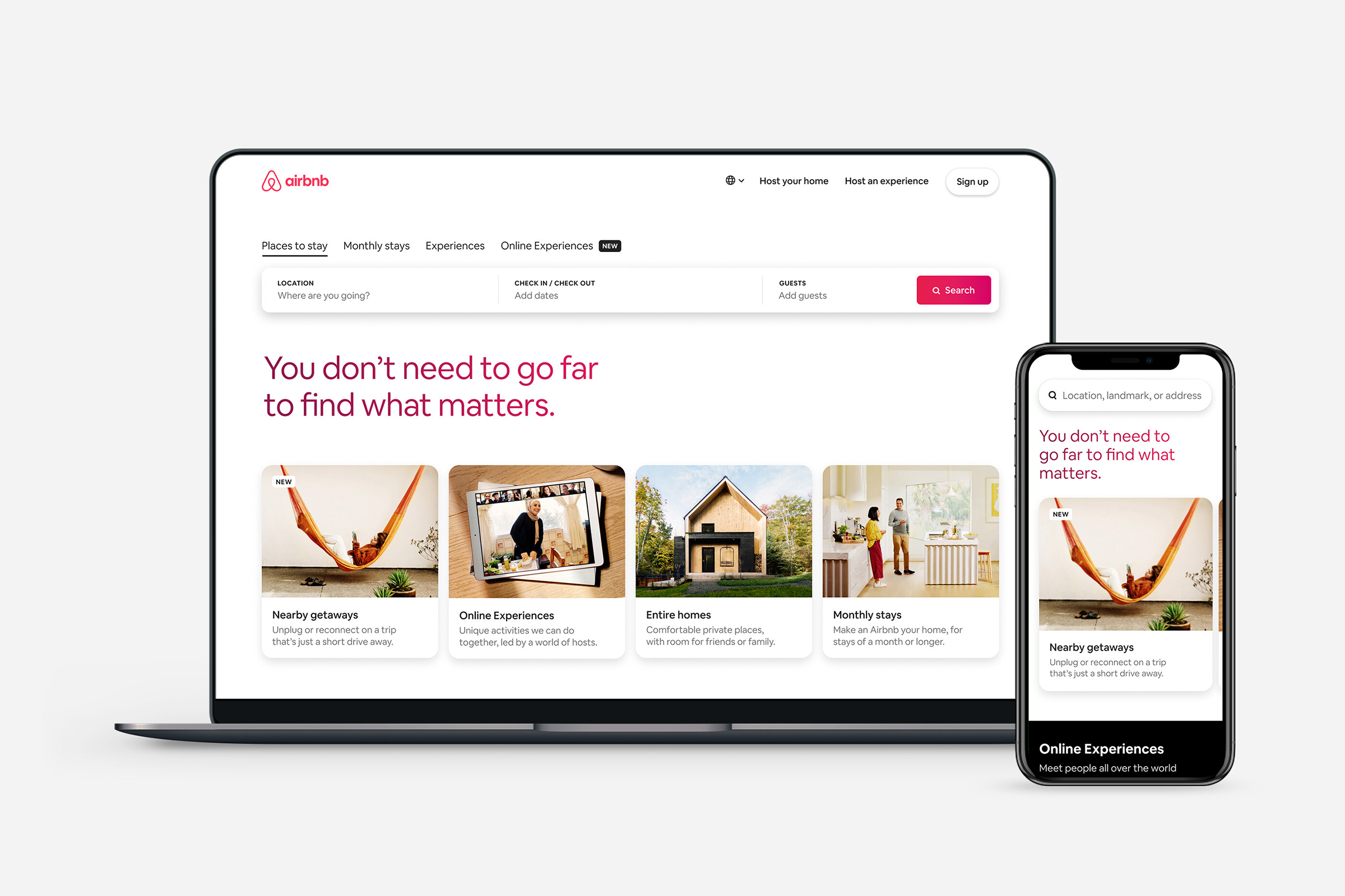 En la página web de Airbnb utilizan un contenido incluyente para mostrar su oferta de alojamientos y experiencias. El diseño muestra imágenes y testimonios de personas diversas.