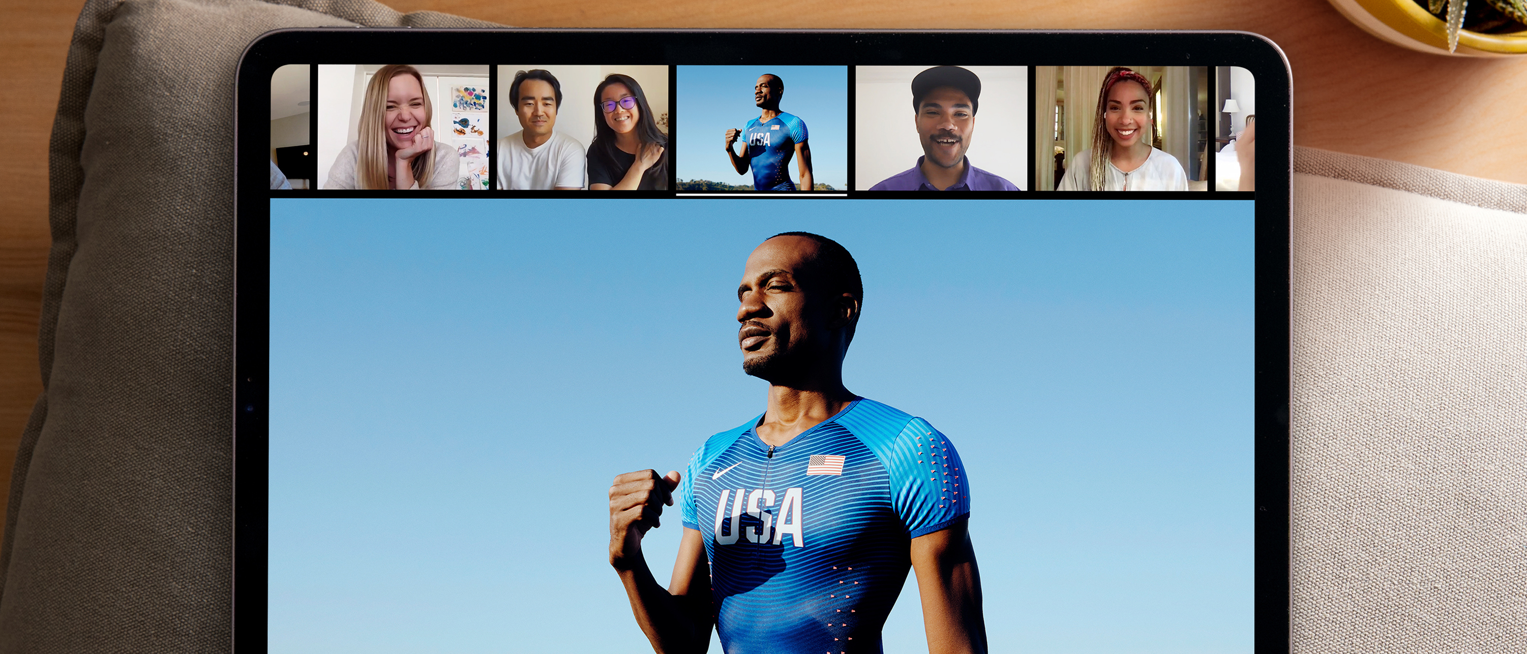 Lex Gillette, gold medalist Paralympian hosts an Airbnb Online Experience.