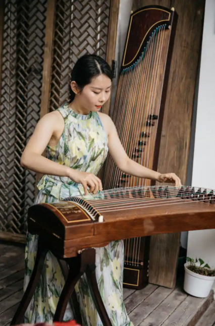 Virtual deals guzheng online