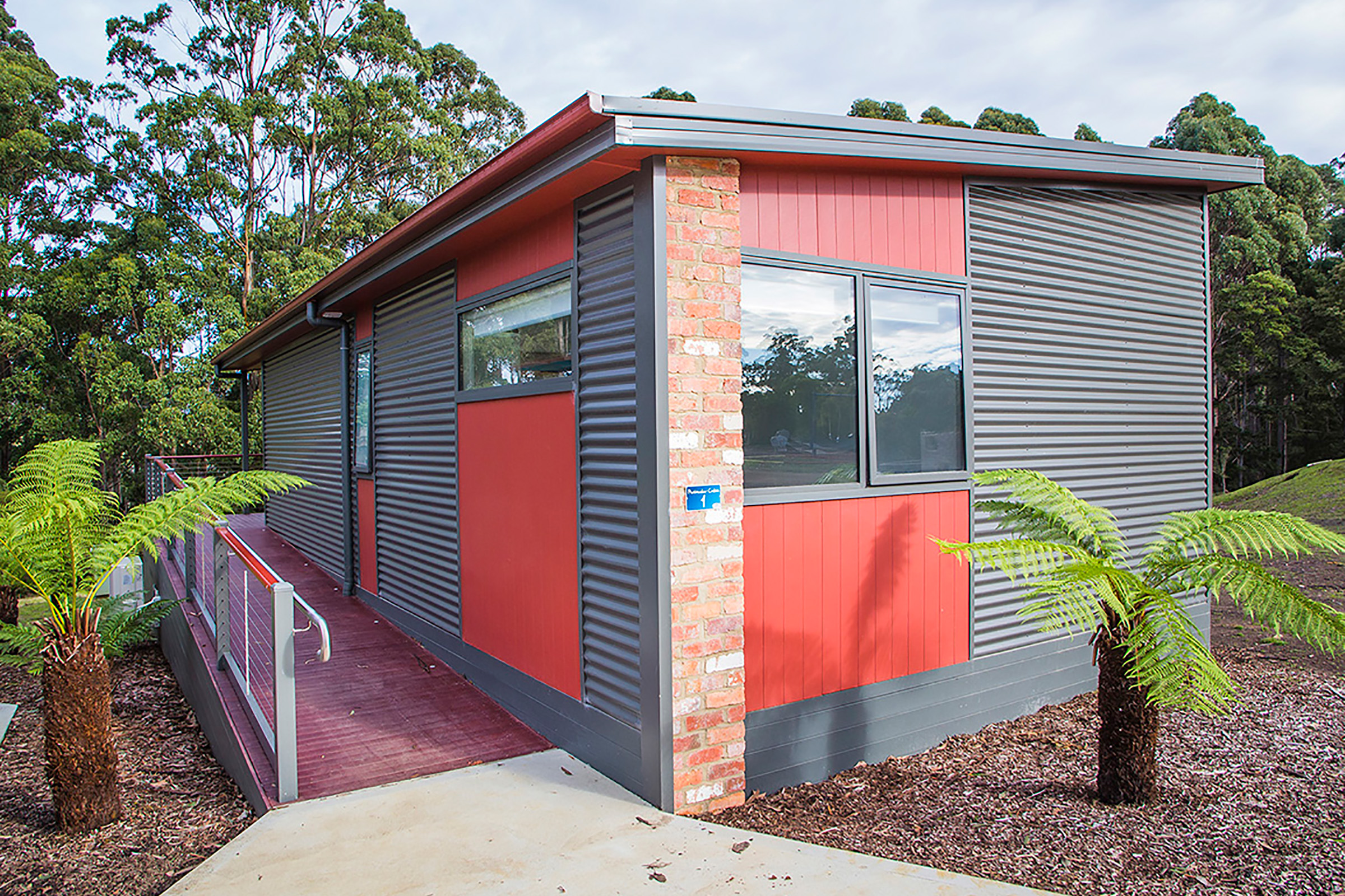 Exterior shot of bayside cabin in Port Arthur, Australia