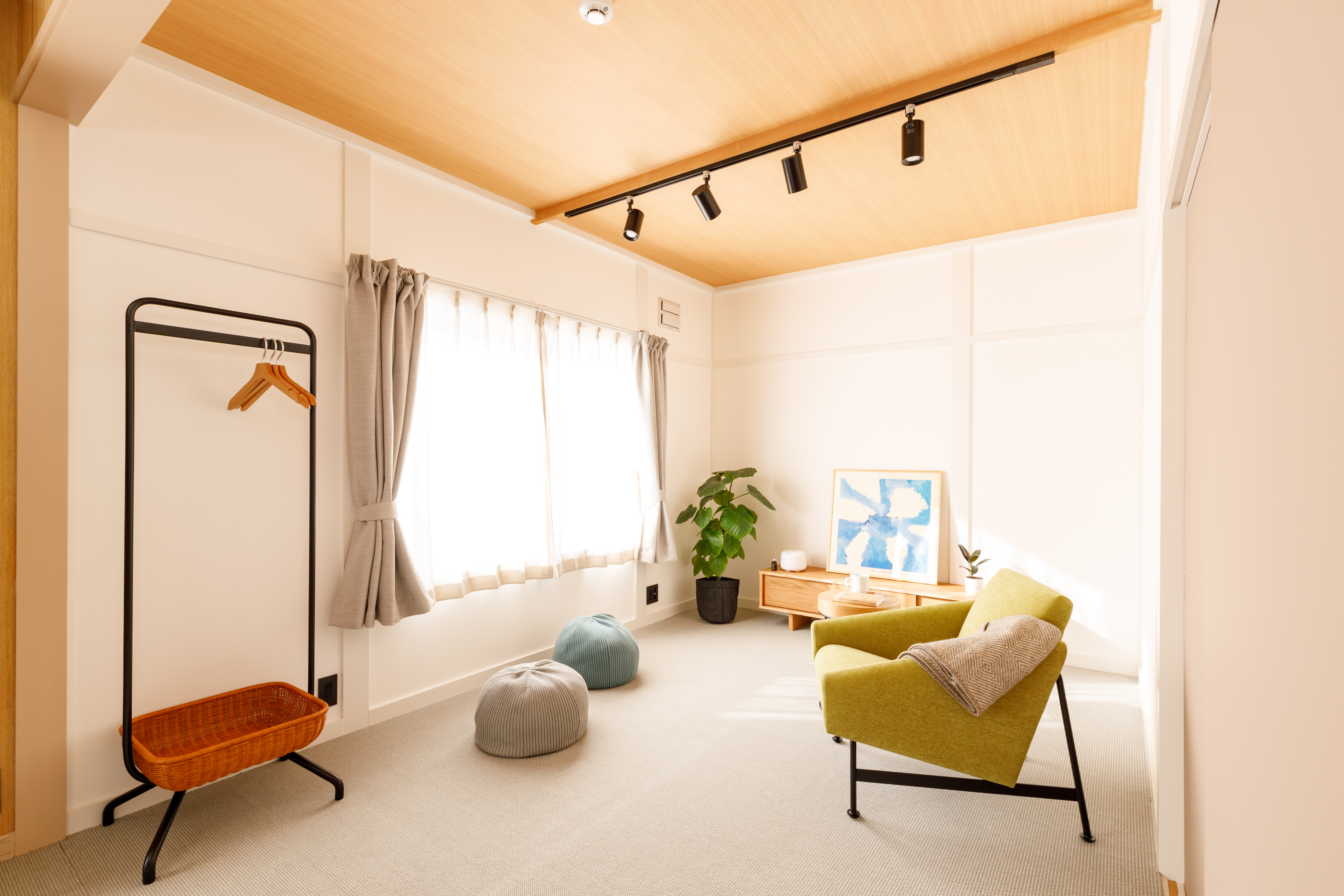 民泊（Airbnb）用にいかがですか？ 家具・家電・生活備品一式15万円 