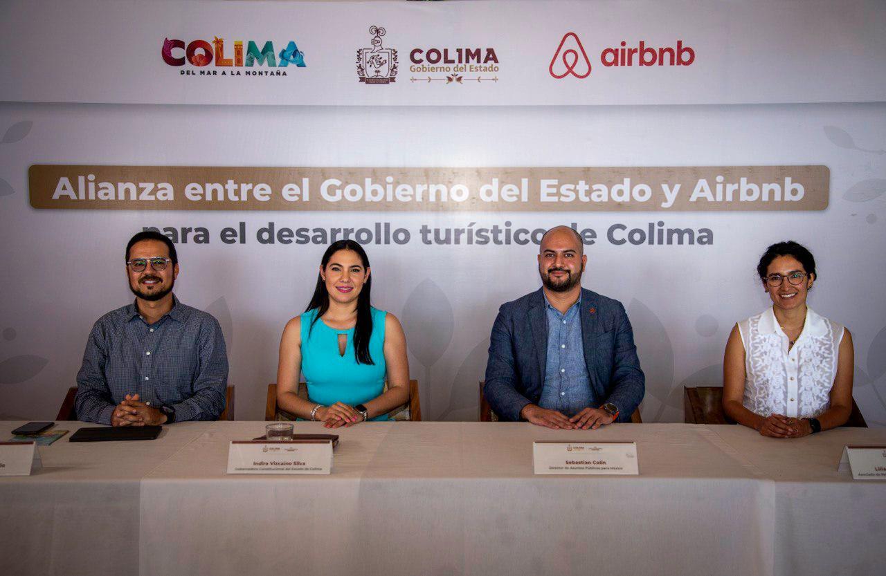 Firmantes del acuerdo entre Airbnb y el Estado de Colima