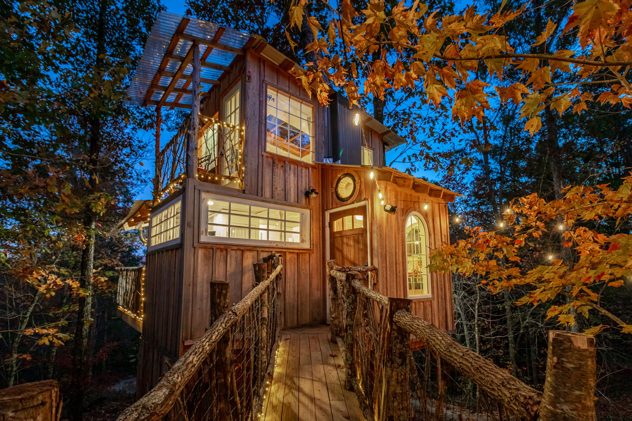 Exterior of Whippoorwill Retreat Treehouse