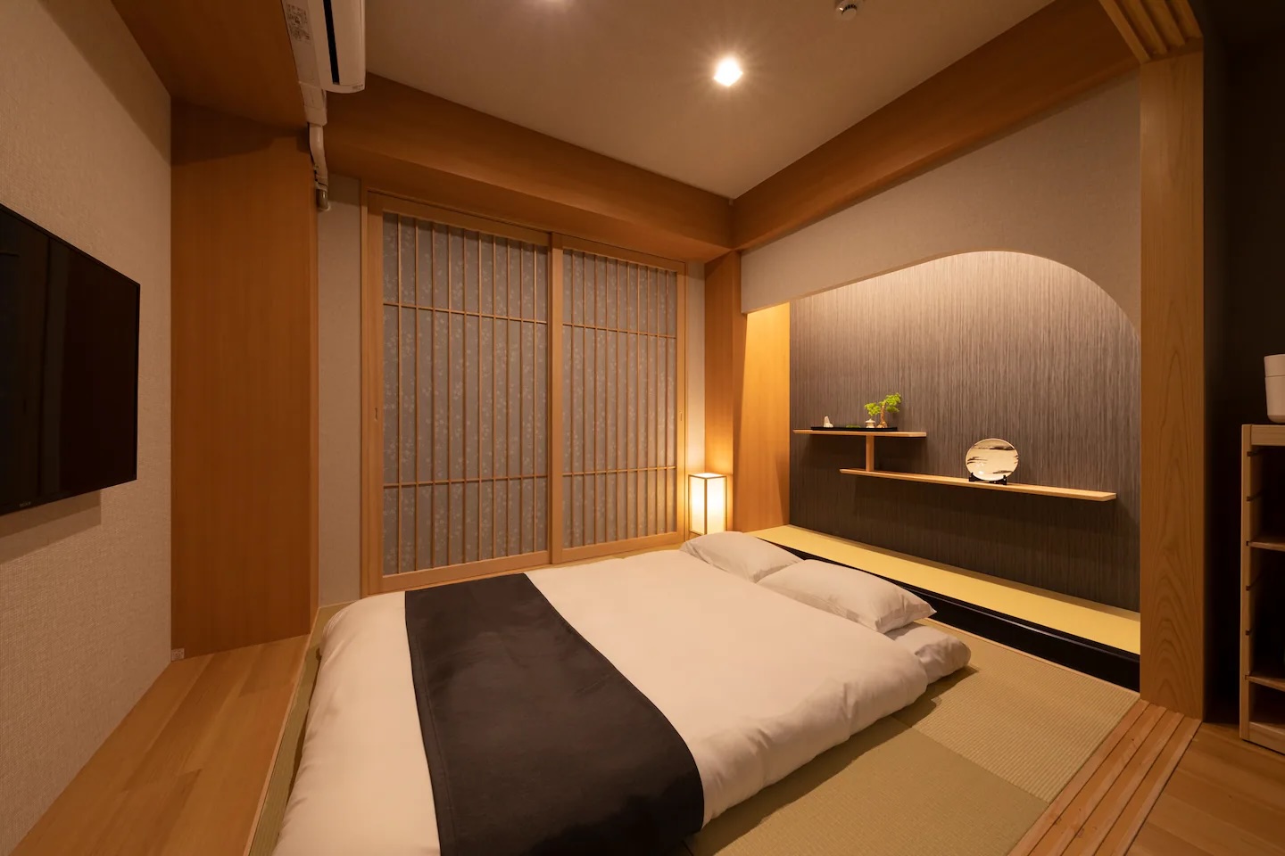 Bed with wooden fixtures