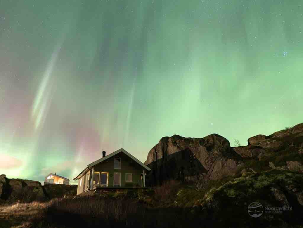 Cabin with Northern Lights view